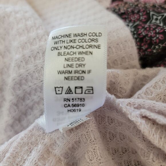 Maurices Top Womans Large Pale Pink Waffle Thermal Knit Long Sleeve Pullover - Picture 7 of 7